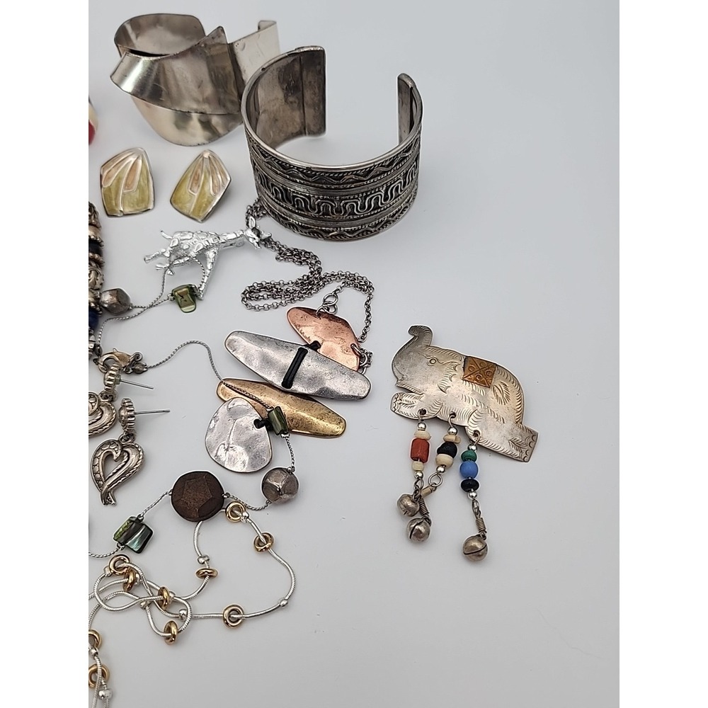 Vintage to Modern Costume Fashon Jewelry Lot Mixed Ethnic Beads 80s Charm Wear - Picture 9 of 16